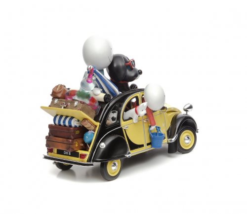 Love Overload  - Cold Cast Porcelain Sculpture By Doug Hyde - Image 4